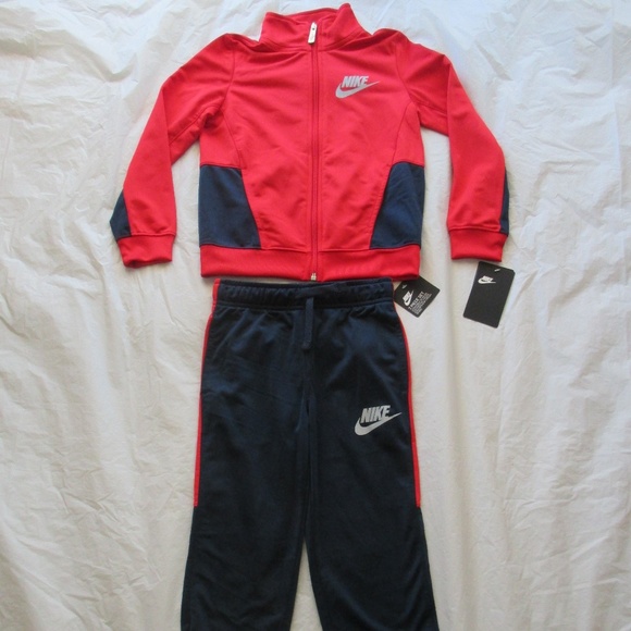 nike 2 piece tracksuit
